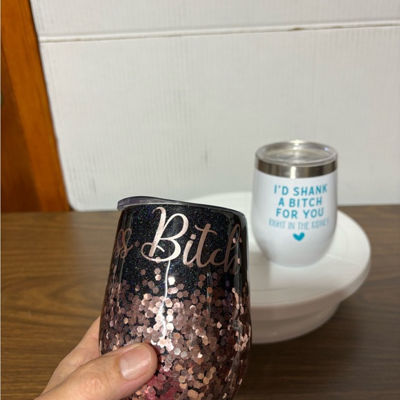 Wine cooler cups get 2 for 1 keep your wine chilled or give as a gift. - Picture 5 of 5